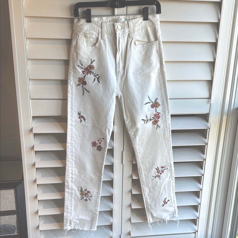 White Jeans w/ Floral Embroidery Joes Jeans